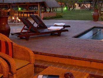 Mongena Game Lodge Хамманскрал Экстерьер фото